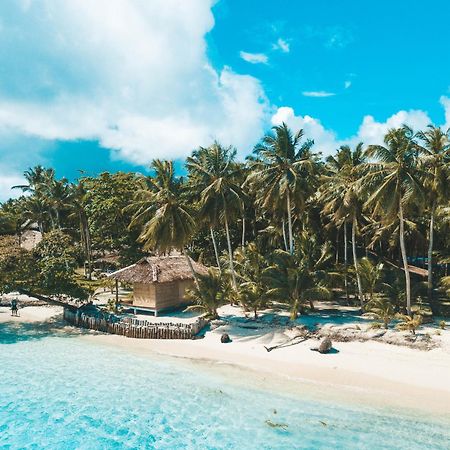 Aloita Resort Mentawai Tua Pejat Exterior photo